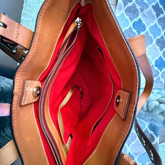 Dooney & Bourke Pebble Grain Tote – Black Leather with Red Lining | Excellent Co - Picture 3 of 16